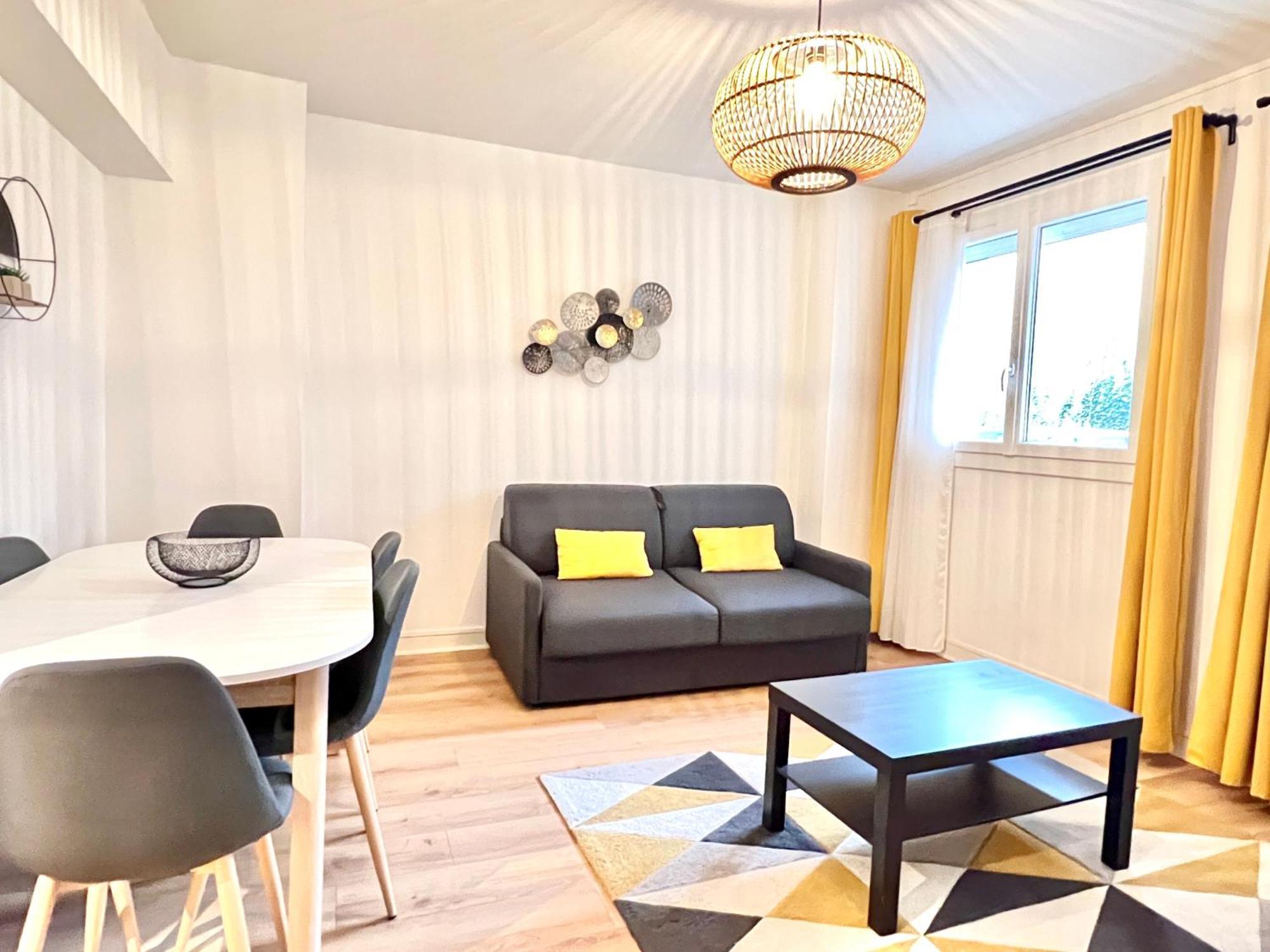 Stay House To Poitiers Eksteriør bilde